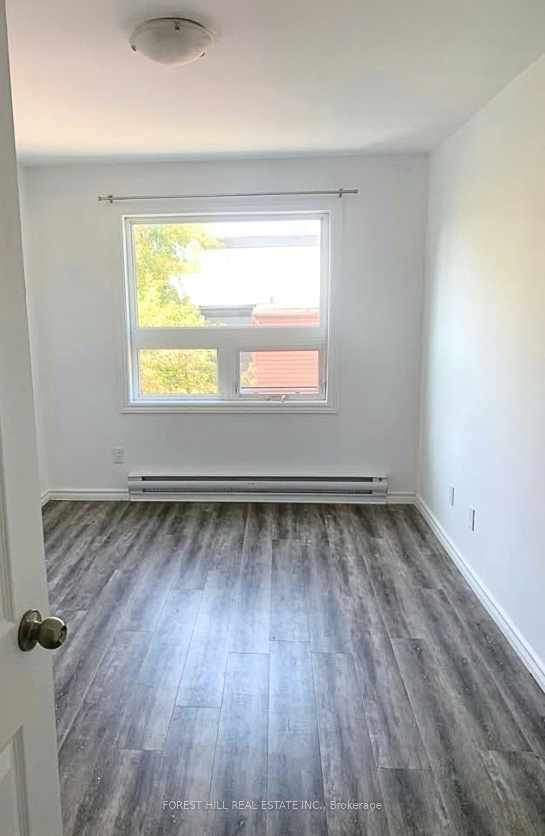 B-422 Danforth Avenue, Toronto, ON, M4K 1P3 - 8