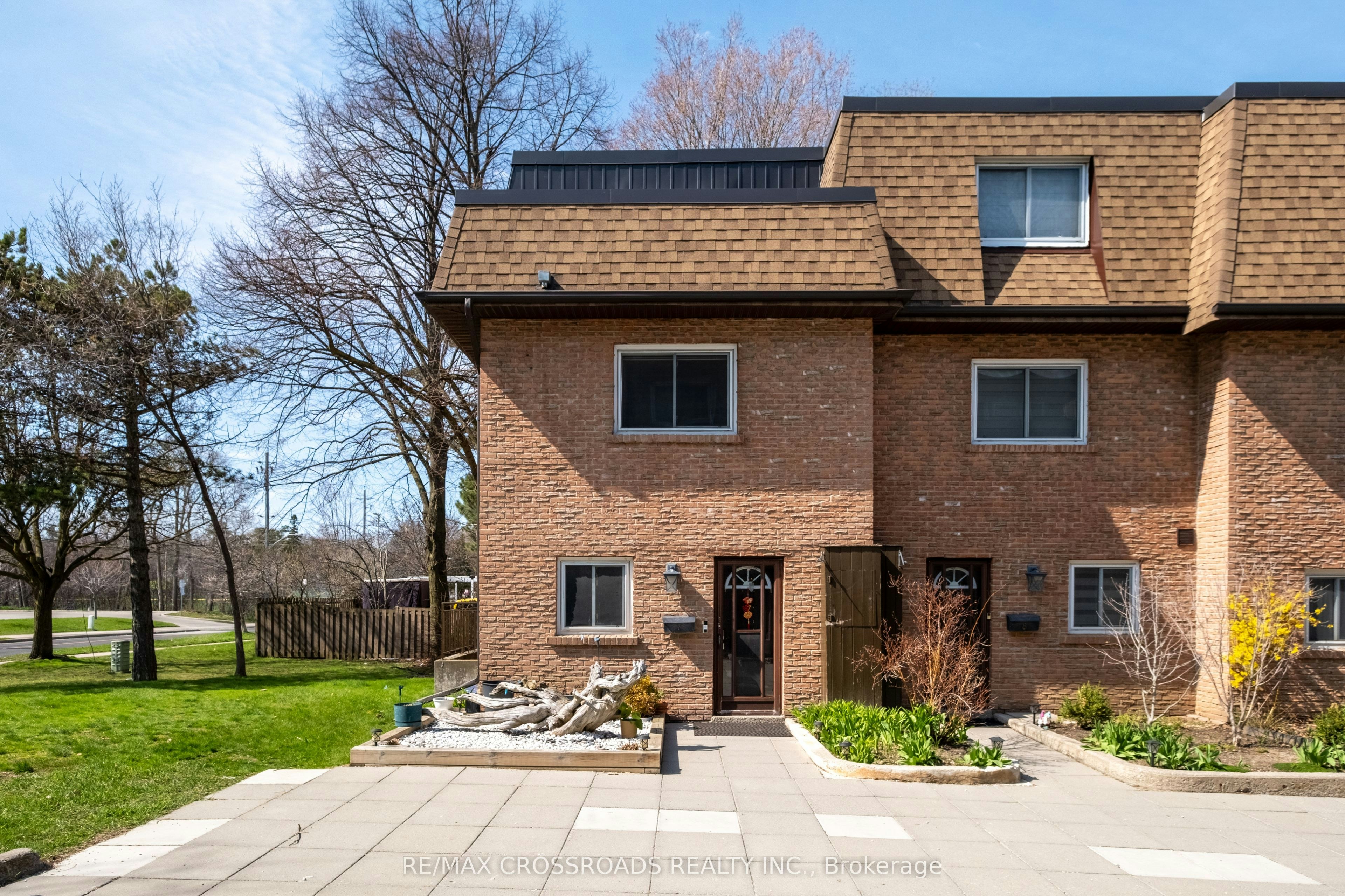 7-20 Hainford Street, Toronto, ON, M1E 4X8