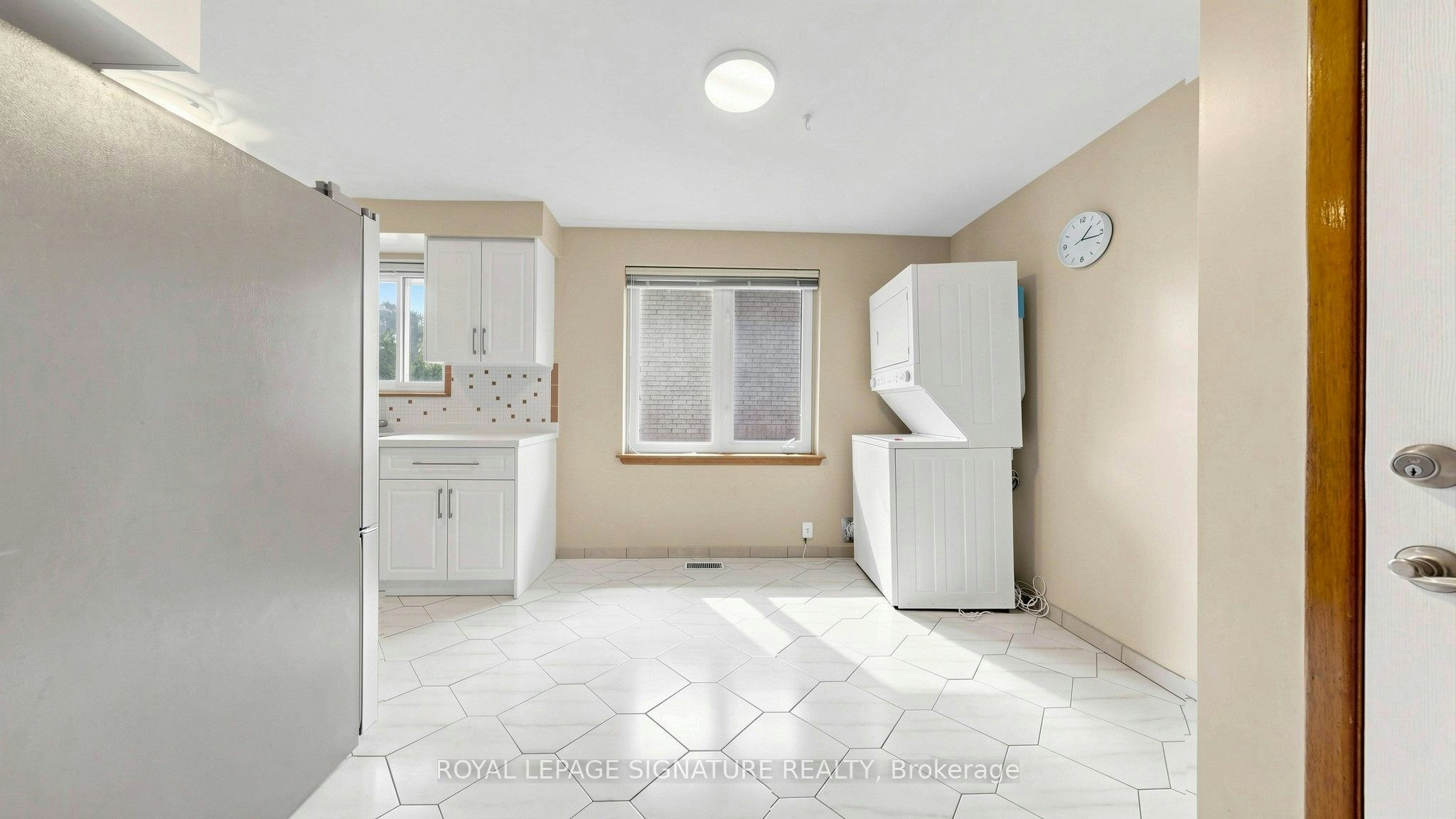 146 Maybourne Avenue, Toronto, ON, M1L 2W6 - 9