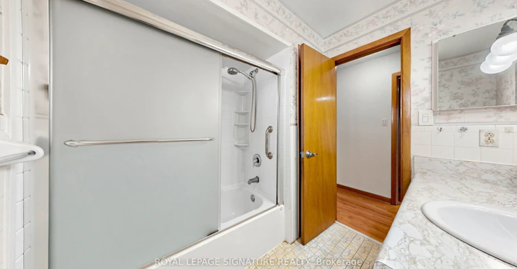 146 Maybourne Avenue, Toronto, ON, M1L 2W6 - 21