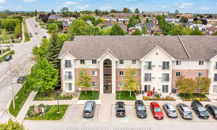 208-83 Aspen Springs Drive