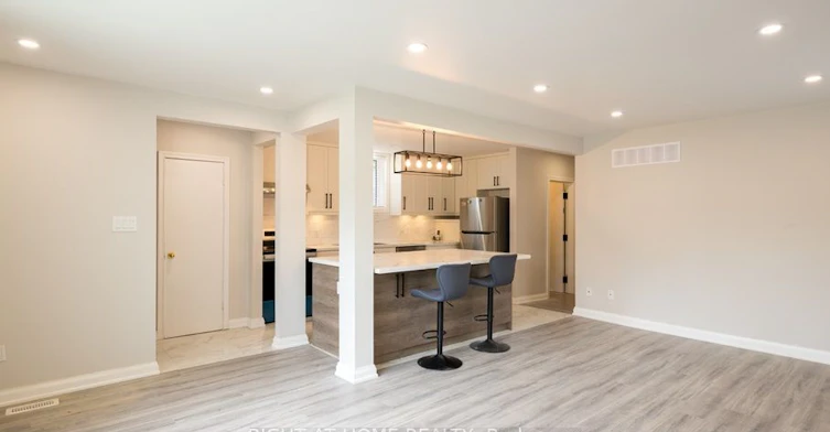 Main House-6 Bellvare Crescent, Toronto, ON, M1R 2M9 - 8