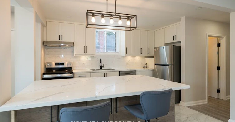 Main House-6 Bellvare Crescent, Toronto, ON, M1R 2M9 - 4