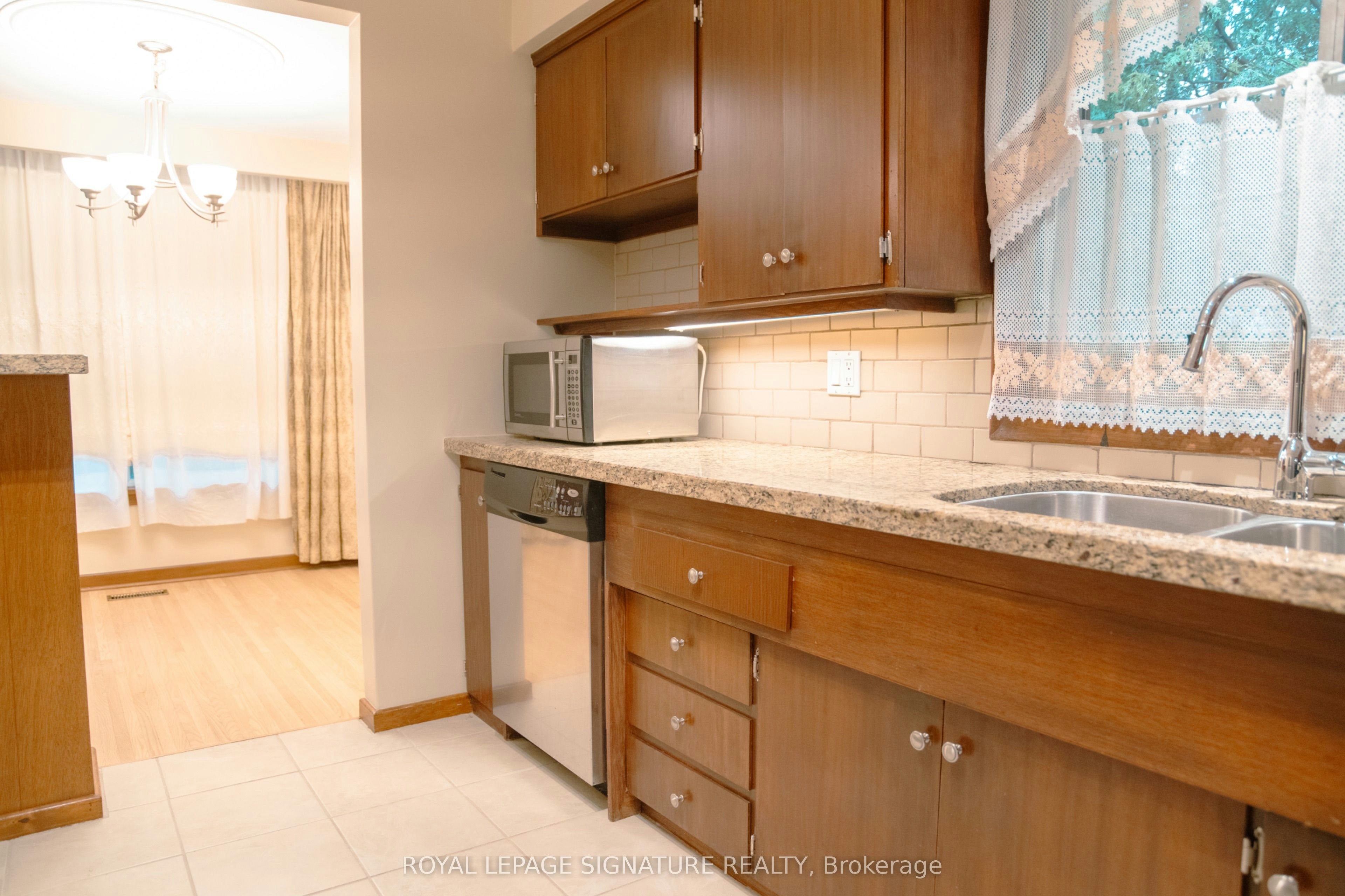 2 Brantwood Drive, Toronto, ON, M1H 2G6 - 7