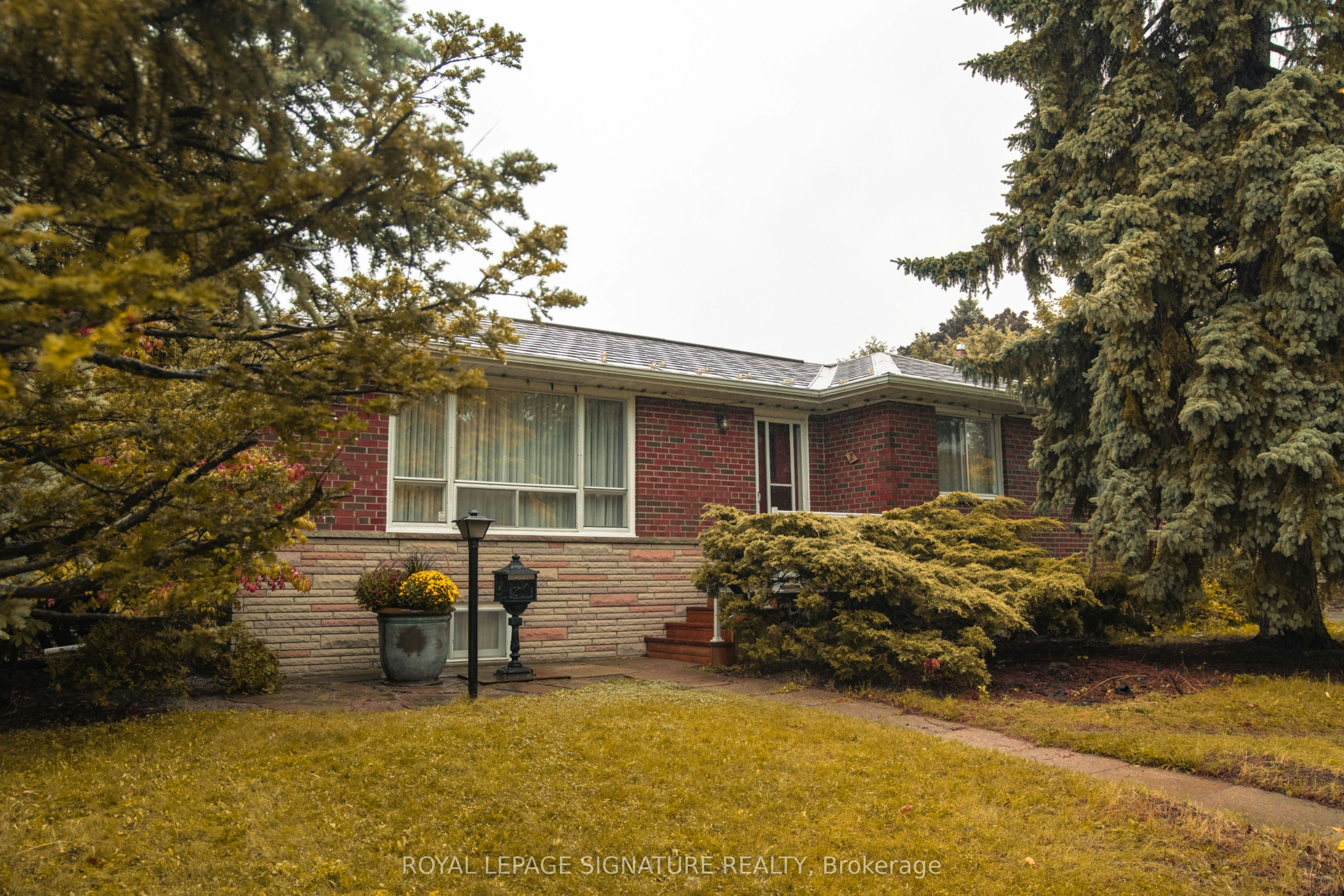 2 Brantwood Drive, Toronto, ON, M1H 2G6 - 2