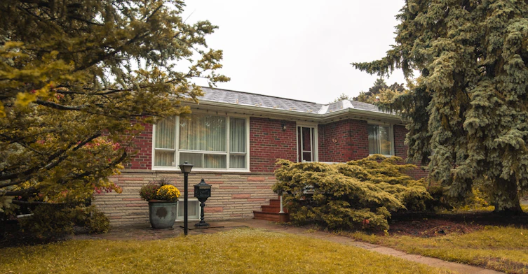 2 Brantwood Drive, Toronto, ON, M1H 2G6 - 2