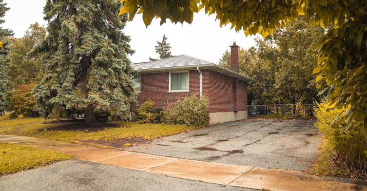 2 Brantwood Drive, Toronto, ON, M1H 2G6 - 3