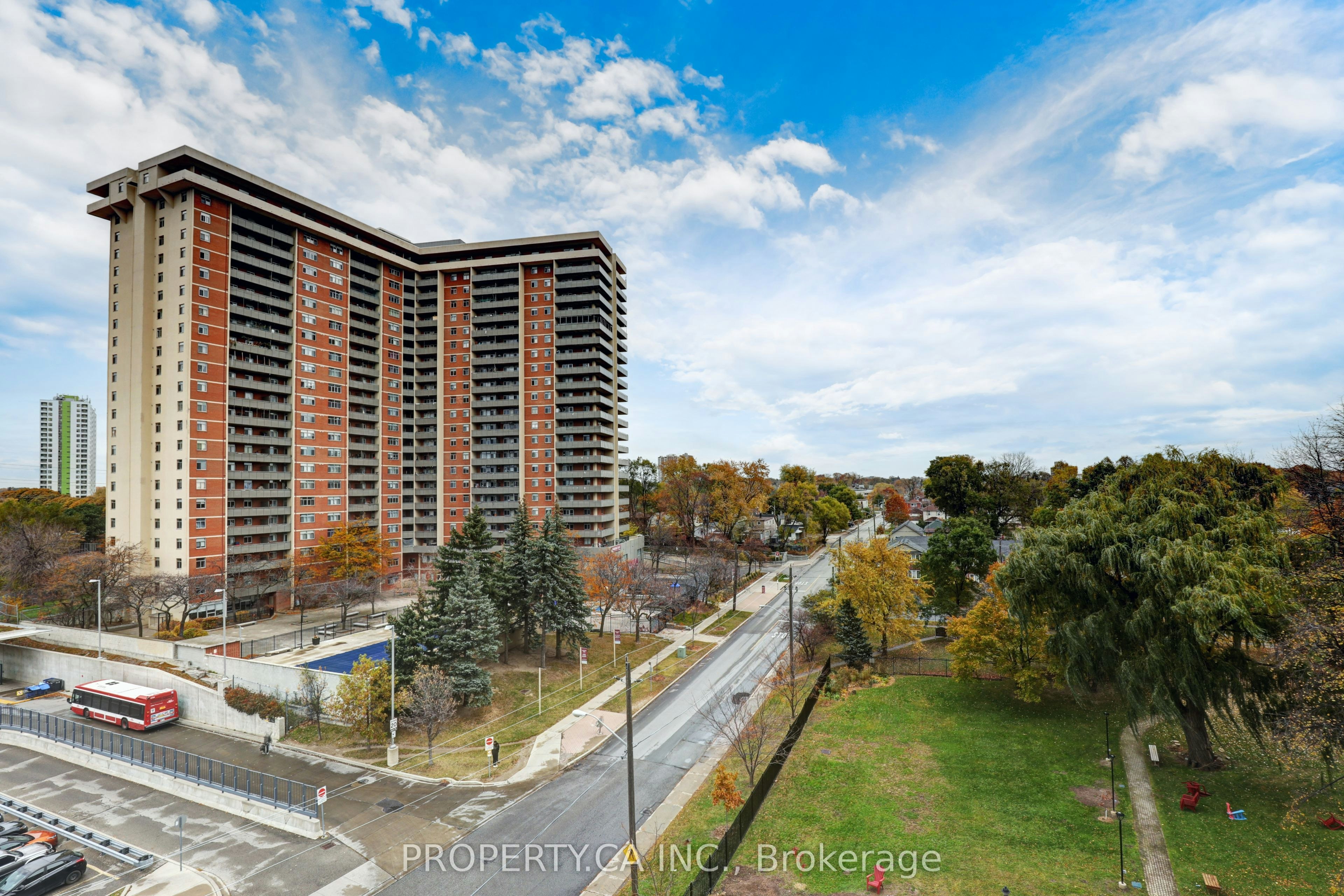 603-757 Victoria Park Avenue, Toronto, ON, M4C 5N8 - 16