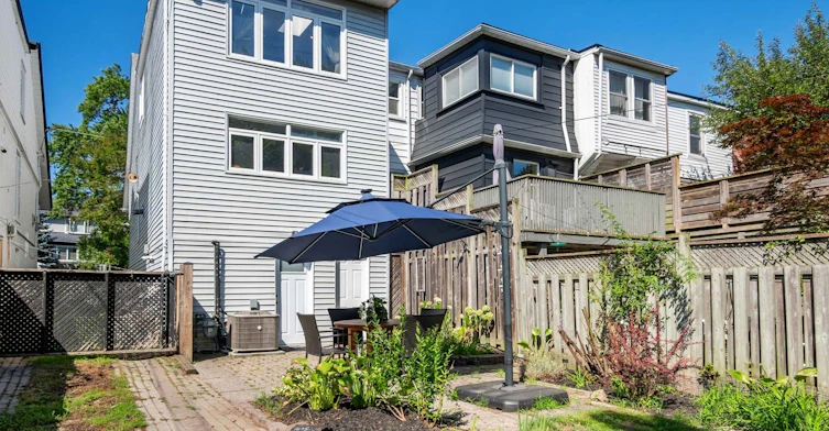 111 Pickering Street, Toronto, ON, M4E 3J5 - 32