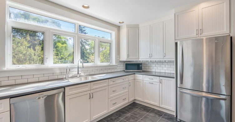 111 Pickering Street, Toronto, ON, M4E 3J5 - 13
