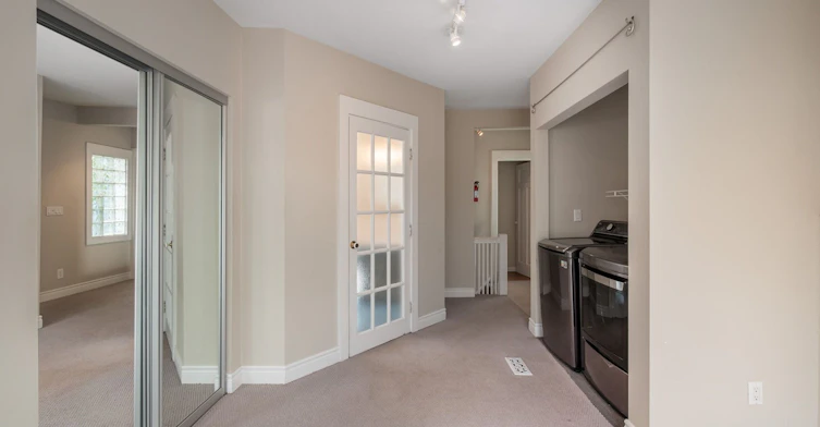 111 Pickering Street, Toronto, ON, M4E 3J5 - 17