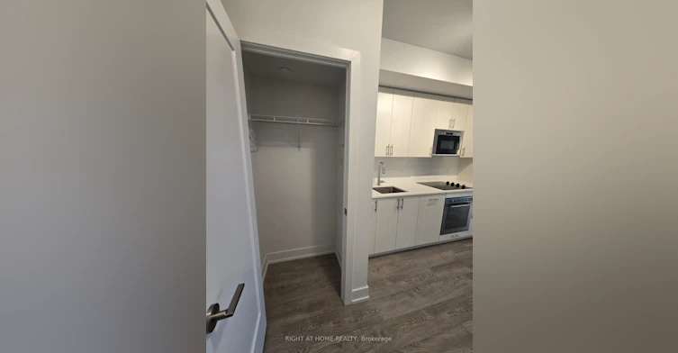 Unit306-2550 Simcoe Street N, Oshawa, ON, L1L 0P8 - 2