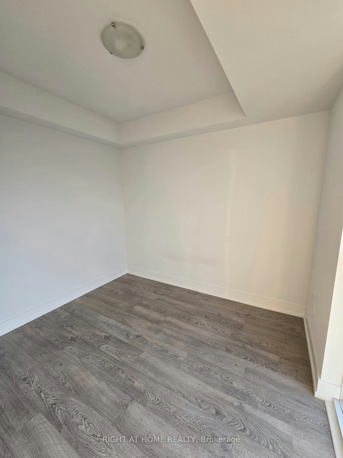 Unit306-2550 Simcoe Street N, Oshawa, ON, L1L 0P8 - 11