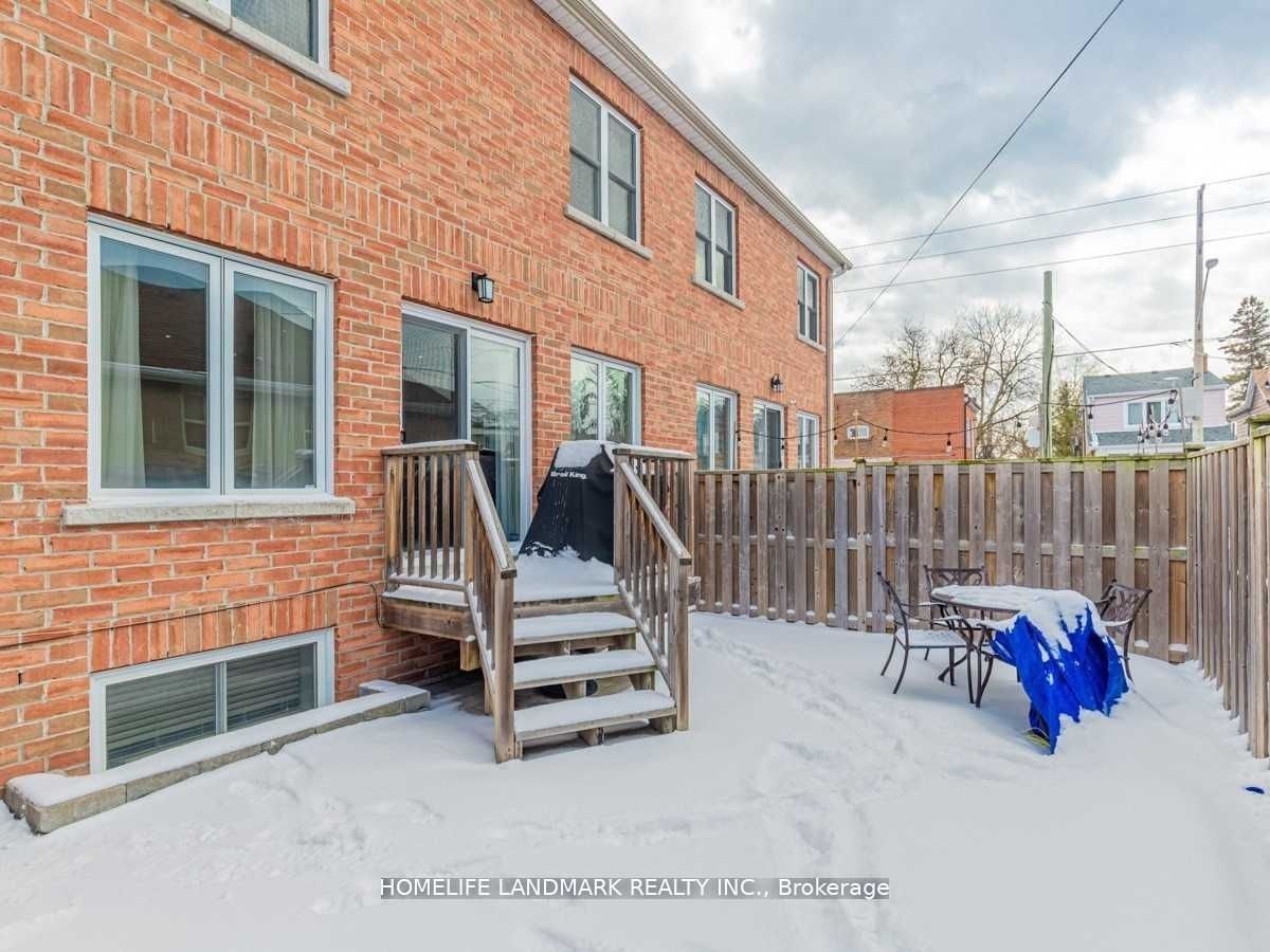 158b Glebemount Avenue, Toronto, ON, M4C 3S7 - 13