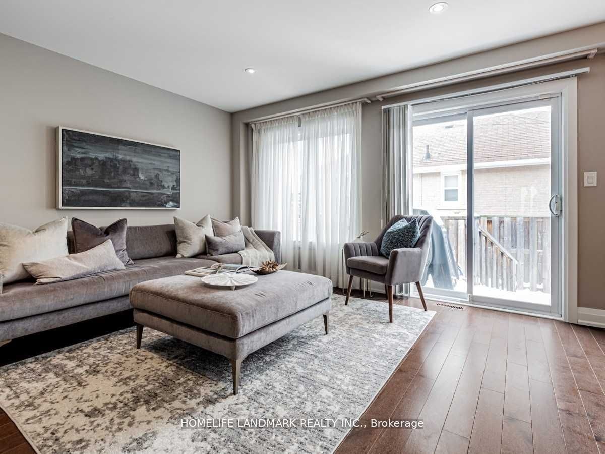 158b Glebemount Avenue, Toronto, ON, M4C 3S7 - 5