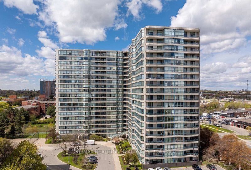 704-4725 Sheppard Avenue, Toronto, ON, M1S 5B3