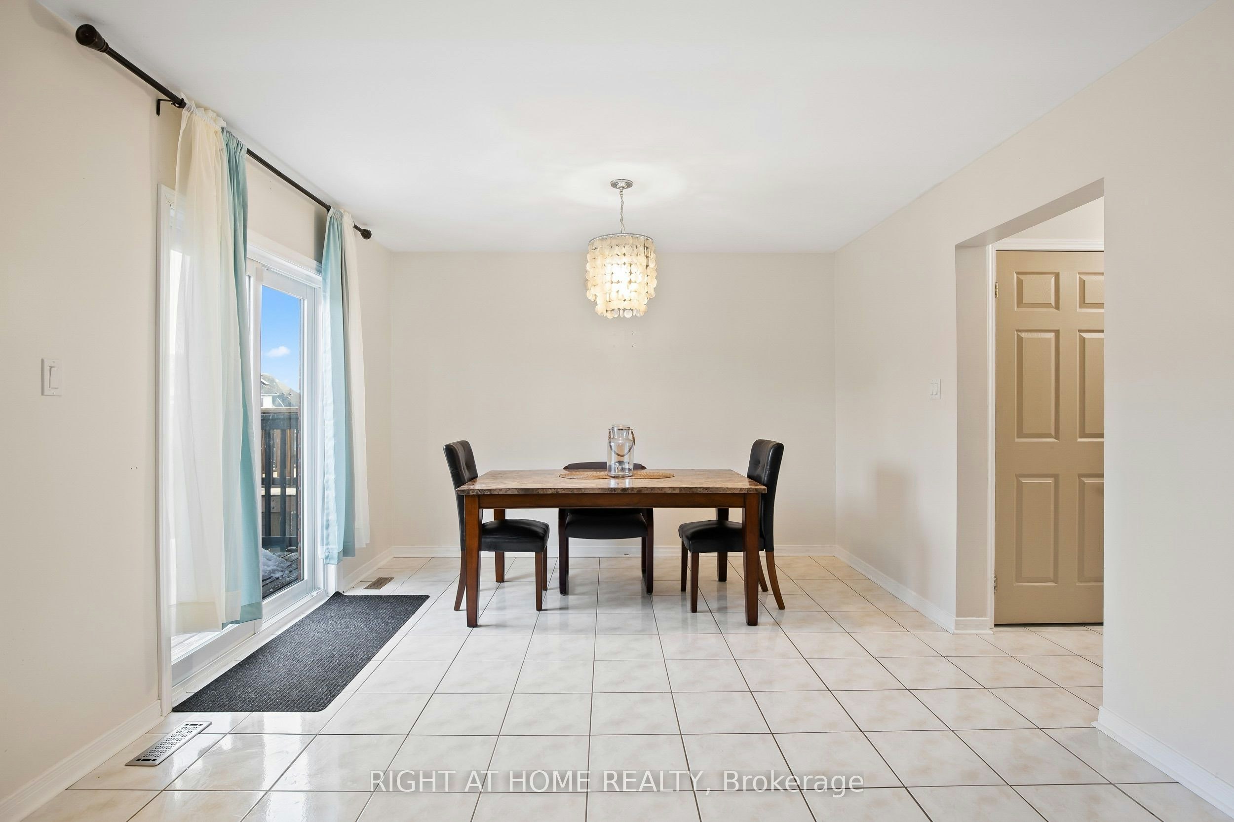 71 Hutton Place, Clarington, ON, L1C 5H5 - 11