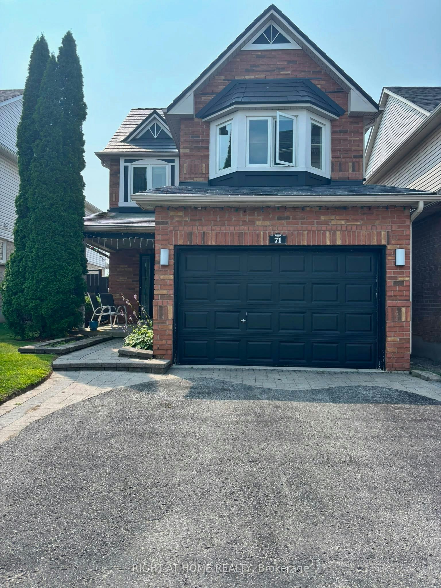 71 Hutton Place, Clarington, ON, L1C 5H5