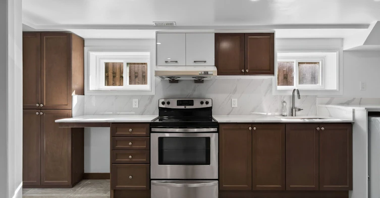 52 Revlis Crescent, Toronto, ON, M1V 1E9 - 8