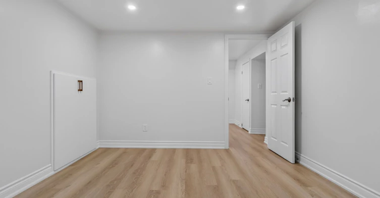 52 Revlis Crescent, Toronto, ON, M1V 1E9 - 15