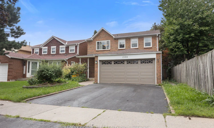 1524 Amberlea Road S