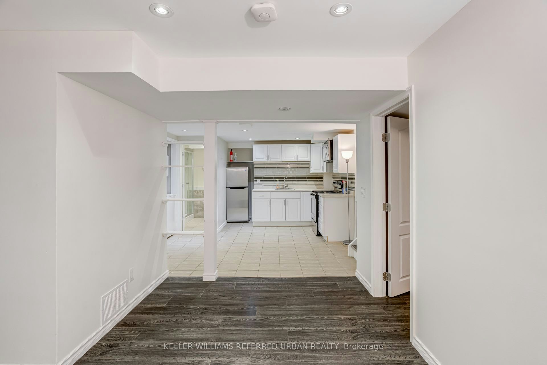 718 Edgewood Road S, Pickering, ON, L1V 2Z6 - 11