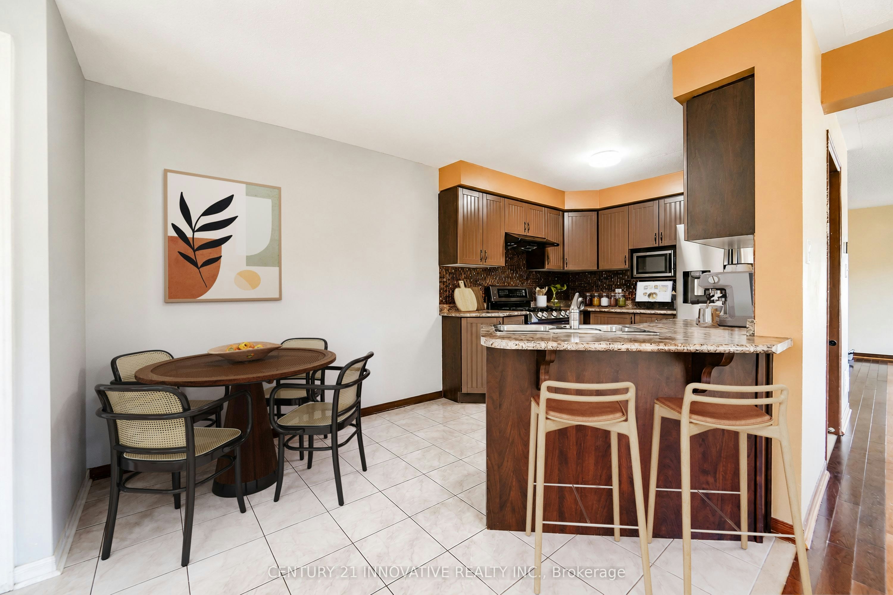 19 Tait Court, Toronto, ON, M1X 0B1 - 4