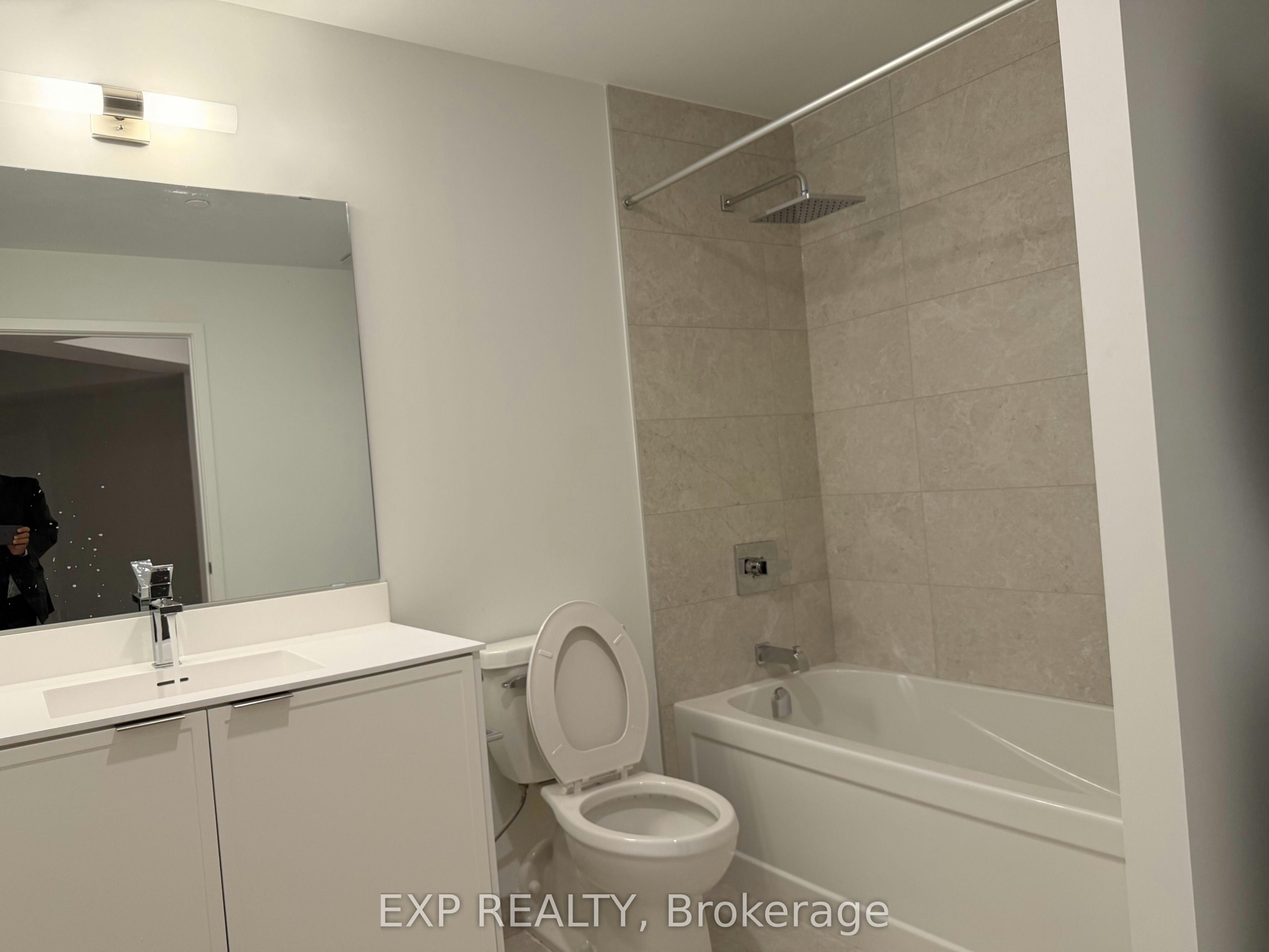 20 Deans Drive, Toronto, ON, M1L 0J7 - 8