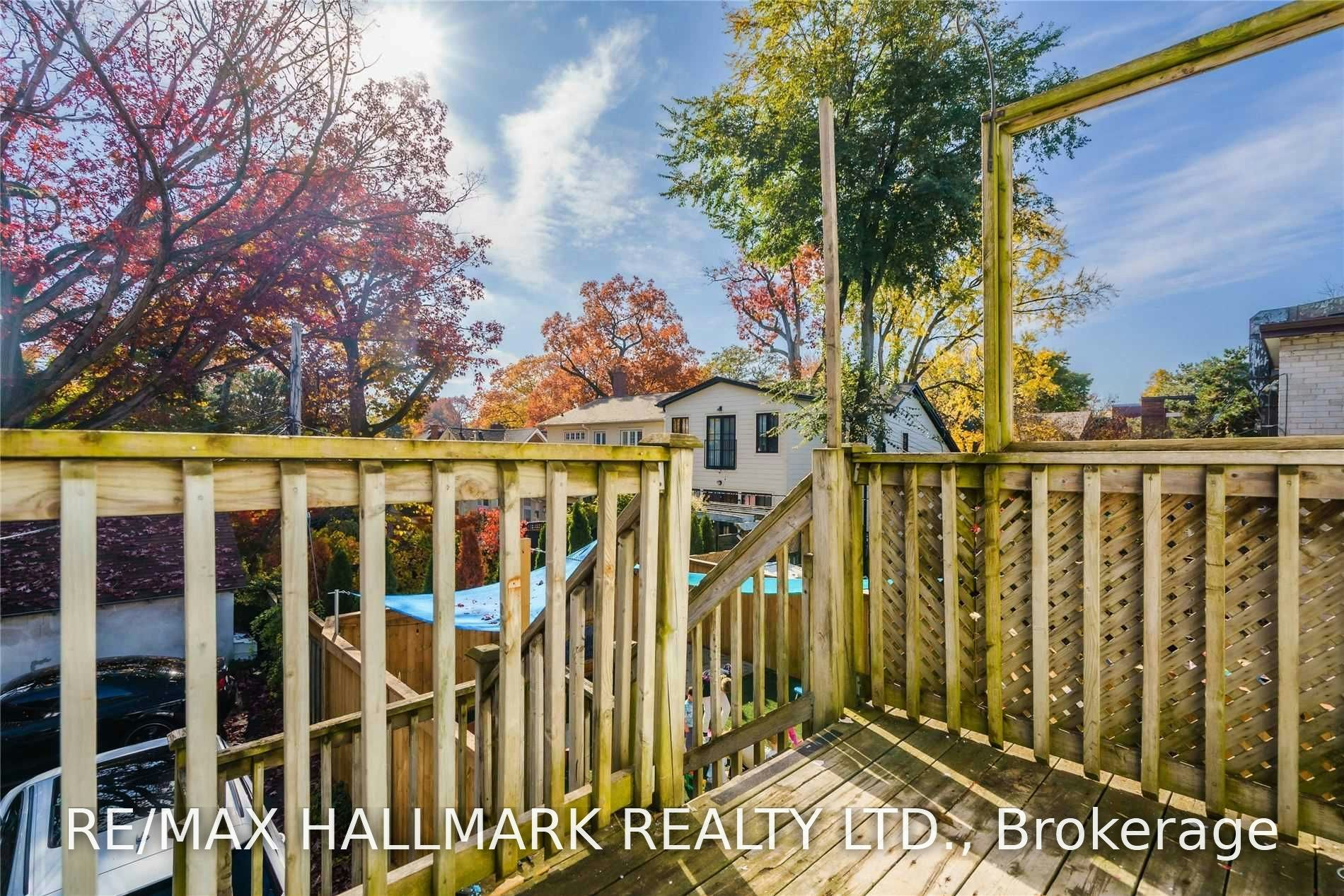 2nd Fl-1001 Kingston Road, Toronto, ON, M4E 1T3 - 13