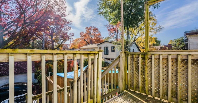 2nd Fl-1001 Kingston Road, Toronto, ON, M4E 1T3 - 13