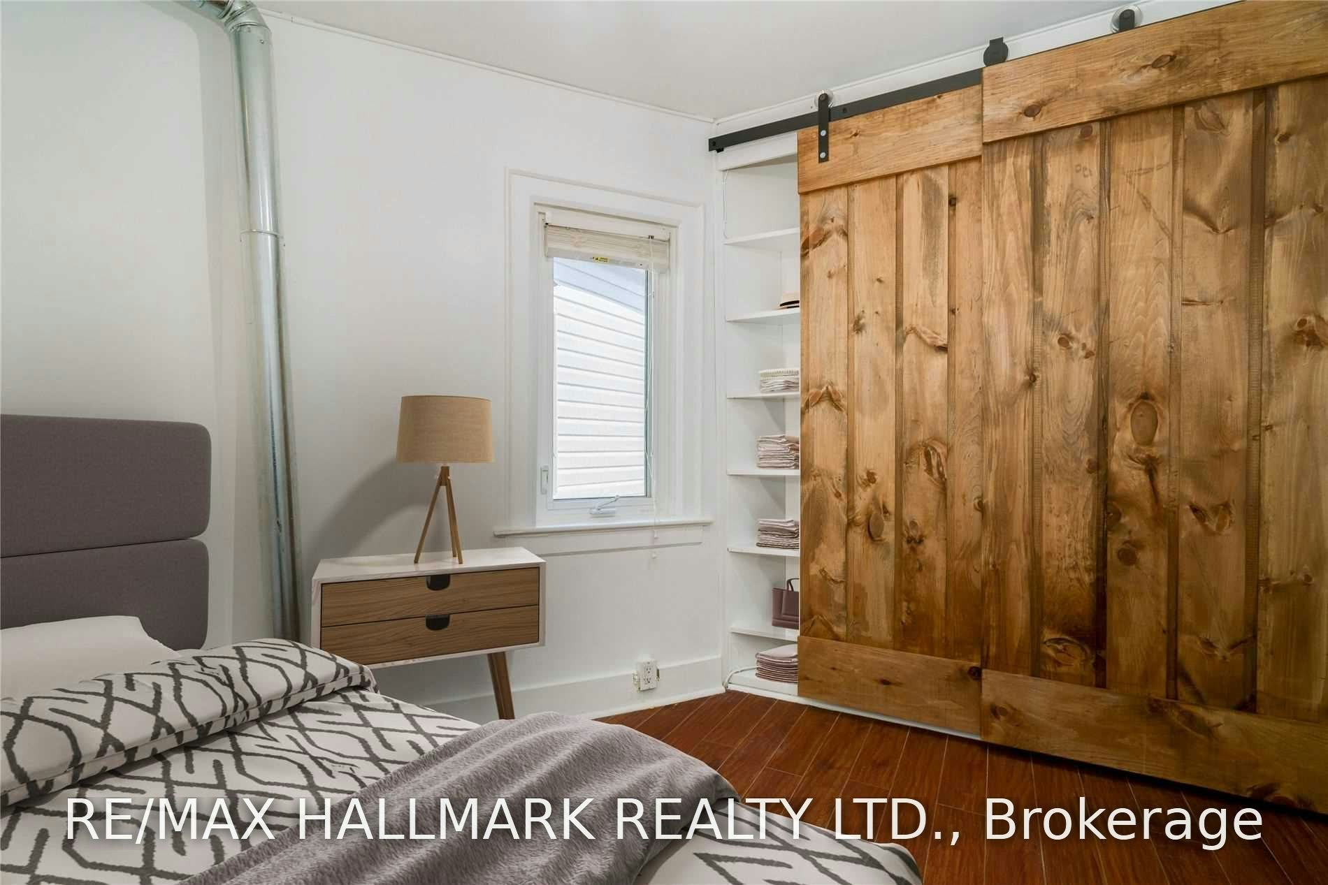 2nd Fl-1001 Kingston Road, Toronto, ON, M4E 1T3 - 7