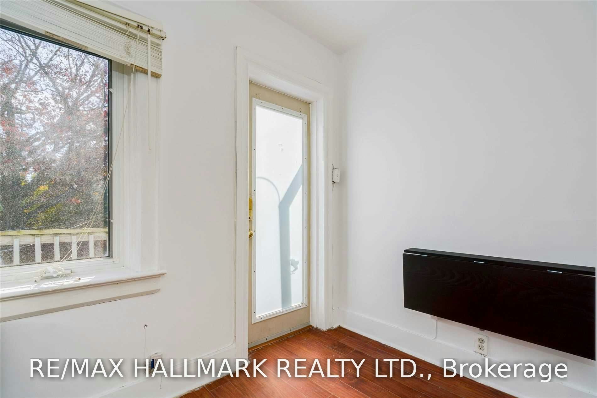 2nd Fl-1001 Kingston Road, Toronto, ON, M4E 1T3 - 11