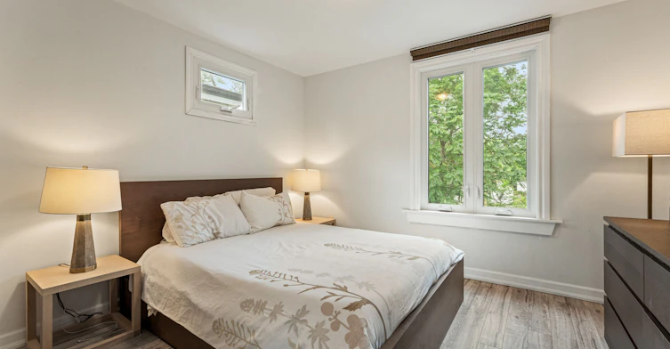 324 Kenilworth Avenue, Toronto, ON, M4L 3S8 - 22