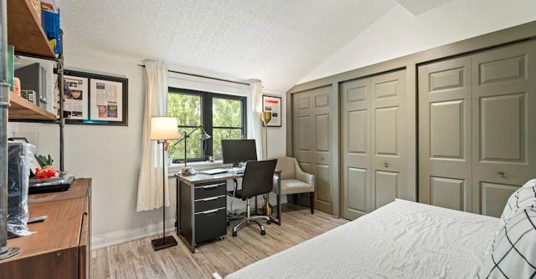 324 Kenilworth Avenue, Toronto, ON, M4L 3S8 - 31