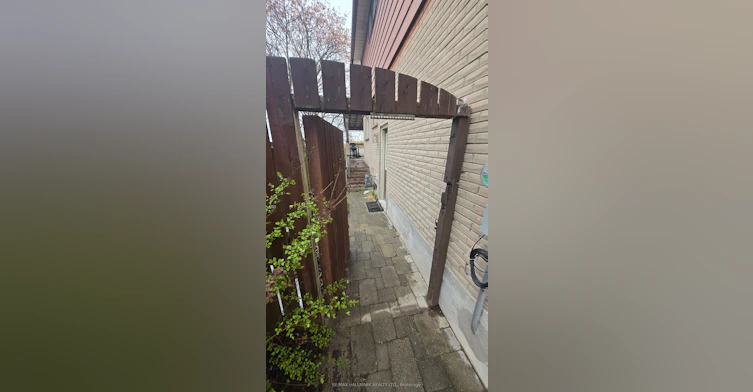 Lower Level-106 Springdale Crescent, Oshawa, ON, L1H 7C1 - 5