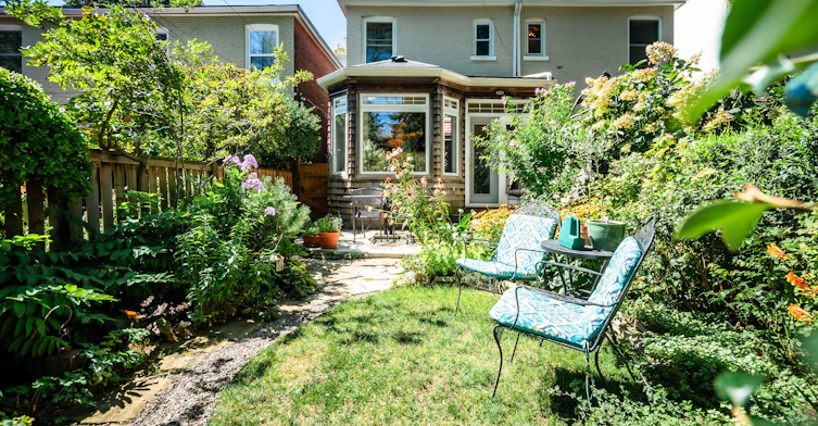 177 Wineva Avenue, Toronto, ON, M4E 2T5 - 36