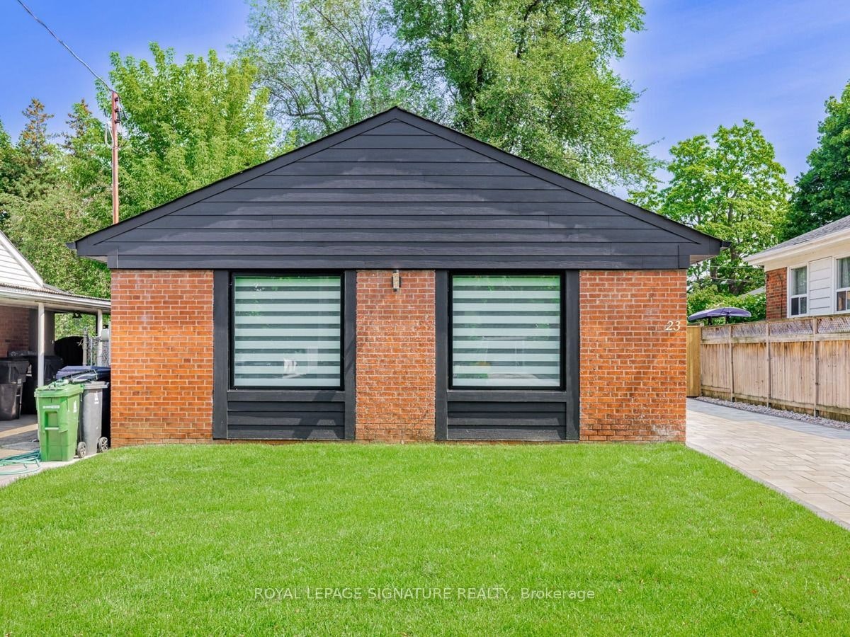 23 Denham Road, Toronto, ON, M1P 1W5