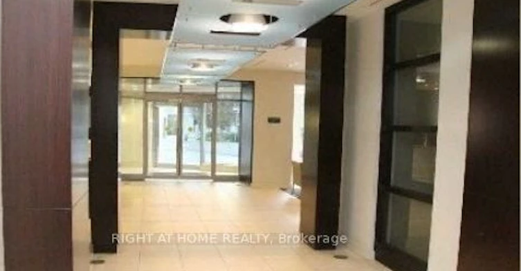 2016-36 Lee Centre Drive, Toronto, ON, M1H 3K2 - 2