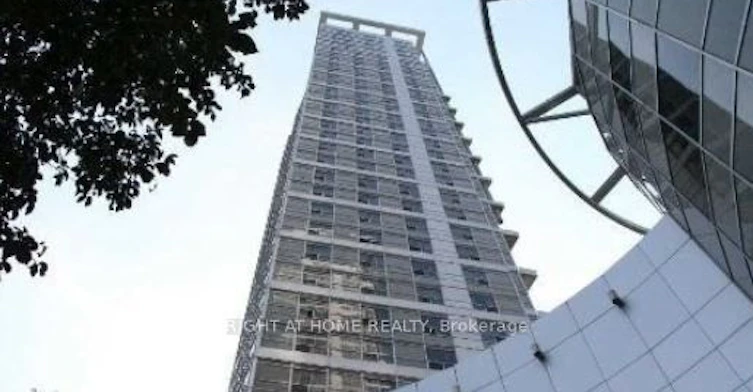 2016-36 Lee Centre Drive, Toronto, ON, M1H 3K2