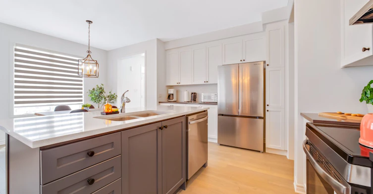3358 Marchington Square, Pickering, ON, L1X 0N1 - 11