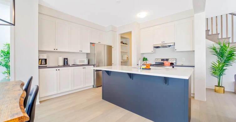 3358 Marchington Square, Pickering, ON, L1X 0N1 - 10