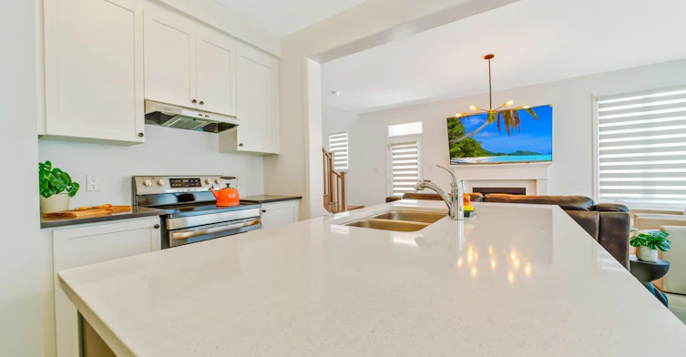 3358 Marchington Square, Pickering, ON, L1X 0N1 - 14