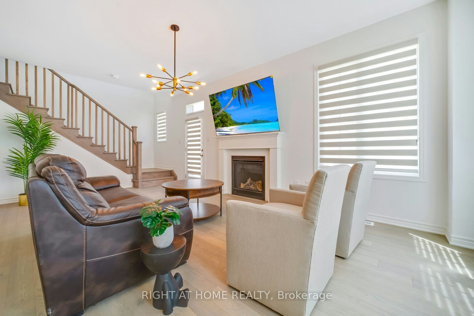 3358 Marchington Square, Pickering, ON, L1X 0N1 - 15
