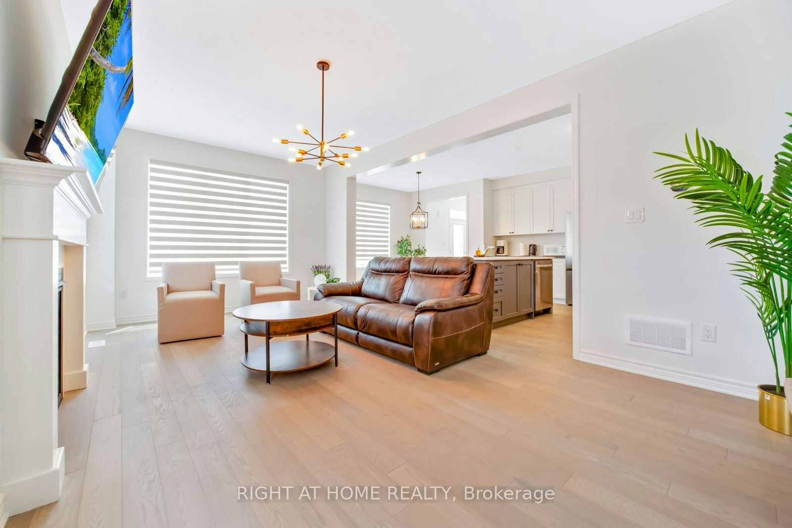 3358 Marchington Square, Pickering, ON, L1X 0N1 - 17