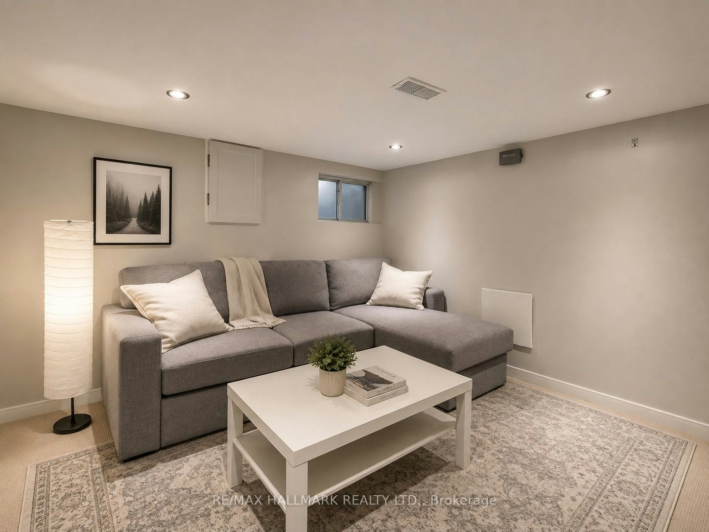 40 Corley Avenue, Toronto, ON, M4E 1T9 - 18