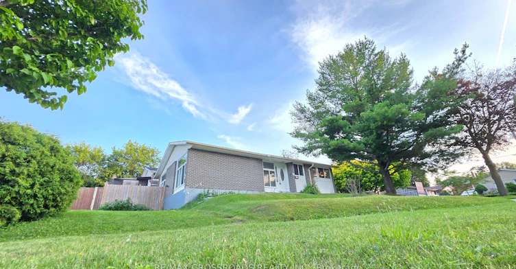 Bsmt-19 Shoreland Crescent, Toronto, ON, M1G 1M4 - 2