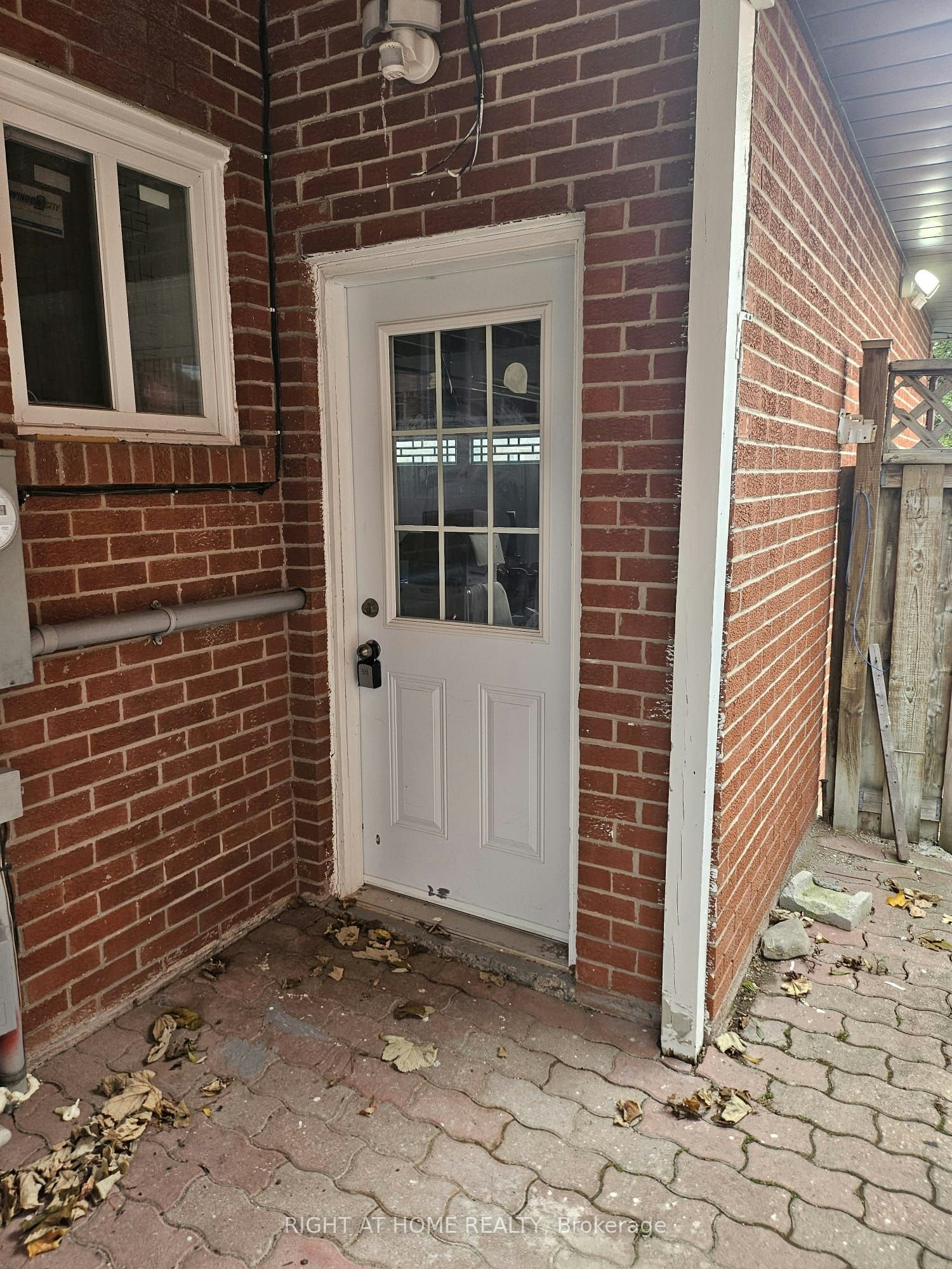Bsmt-730 Sheppard Avenue, Pickering, ON, L1V 1G5 - 4
