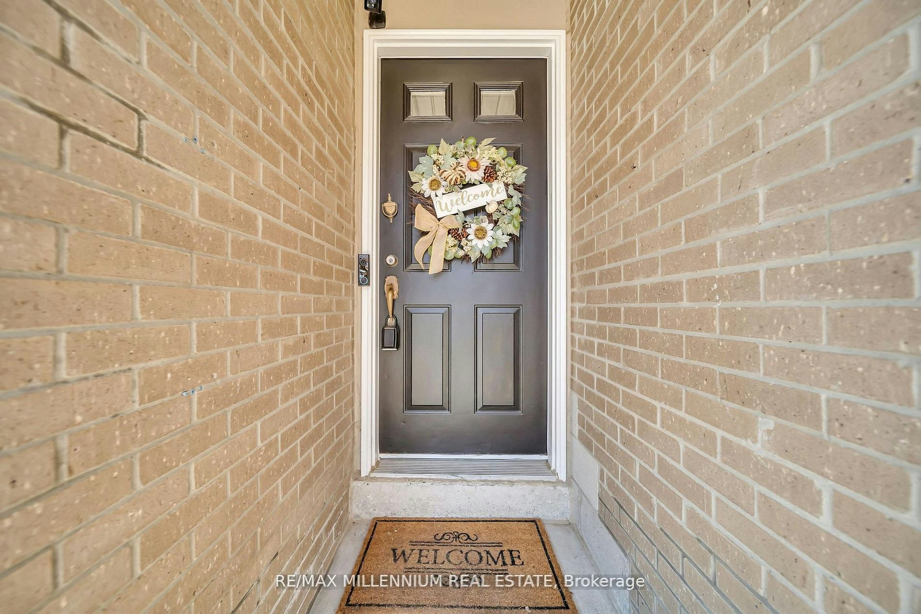 62 Cumberland Lane, Ajax, ON, L1S 7K4