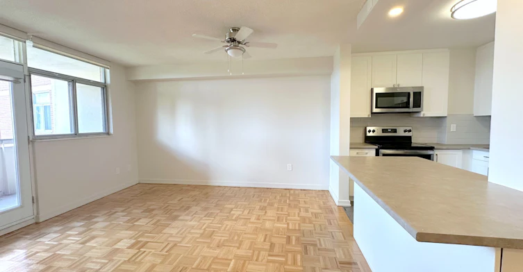 519-30 Denton Avenue, Toronto, ON, M1L 4P2 - 3