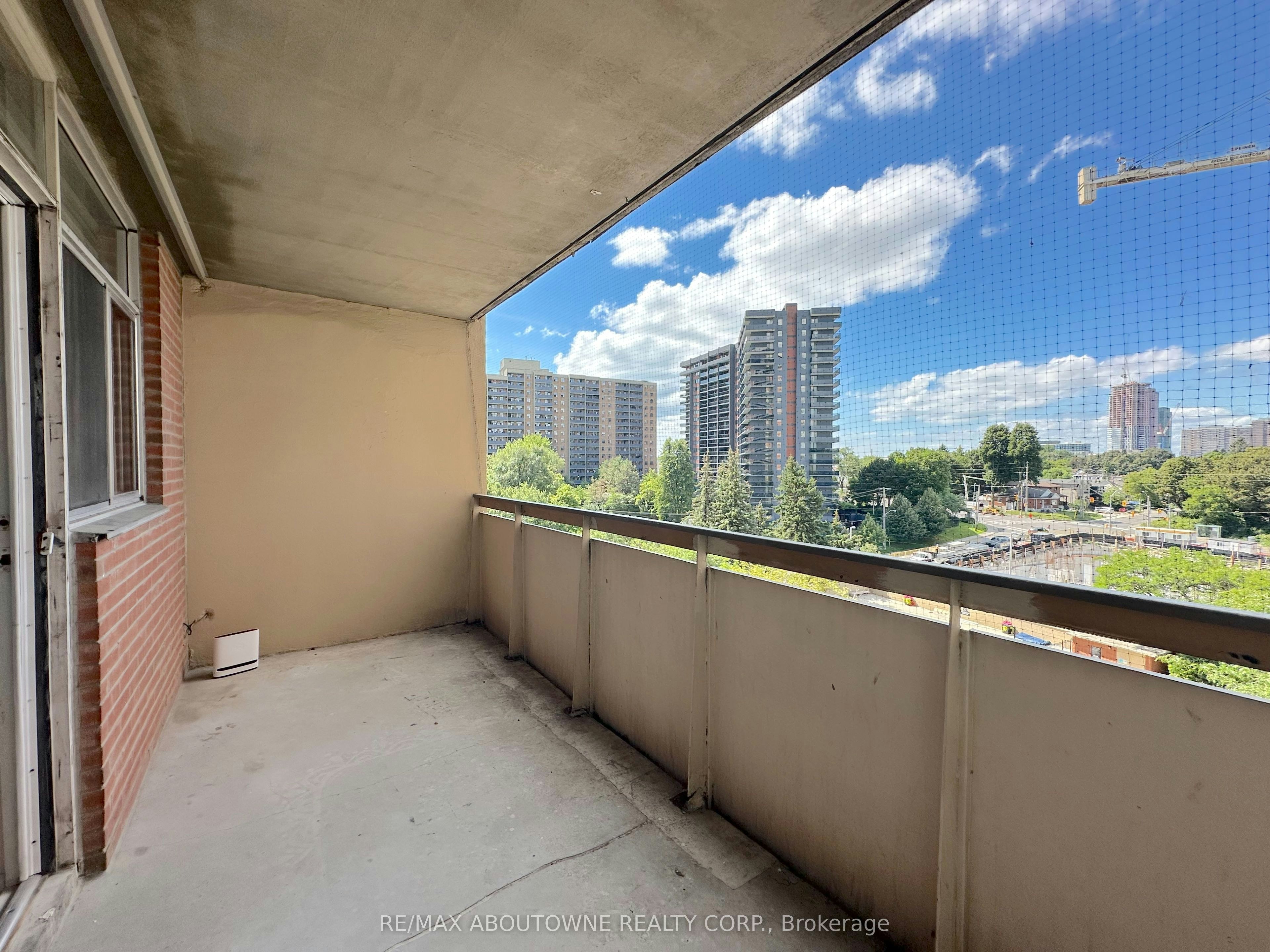 519-30 Denton Avenue, Toronto, ON, M1L 4P2 - 11